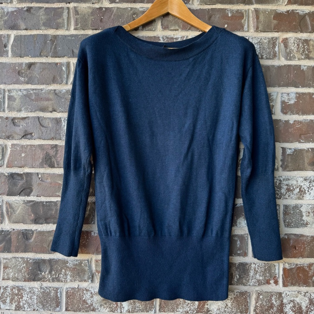 White House Black Market Women’s Navy Blue Knit Sweater Size S 3/4 Sleeve